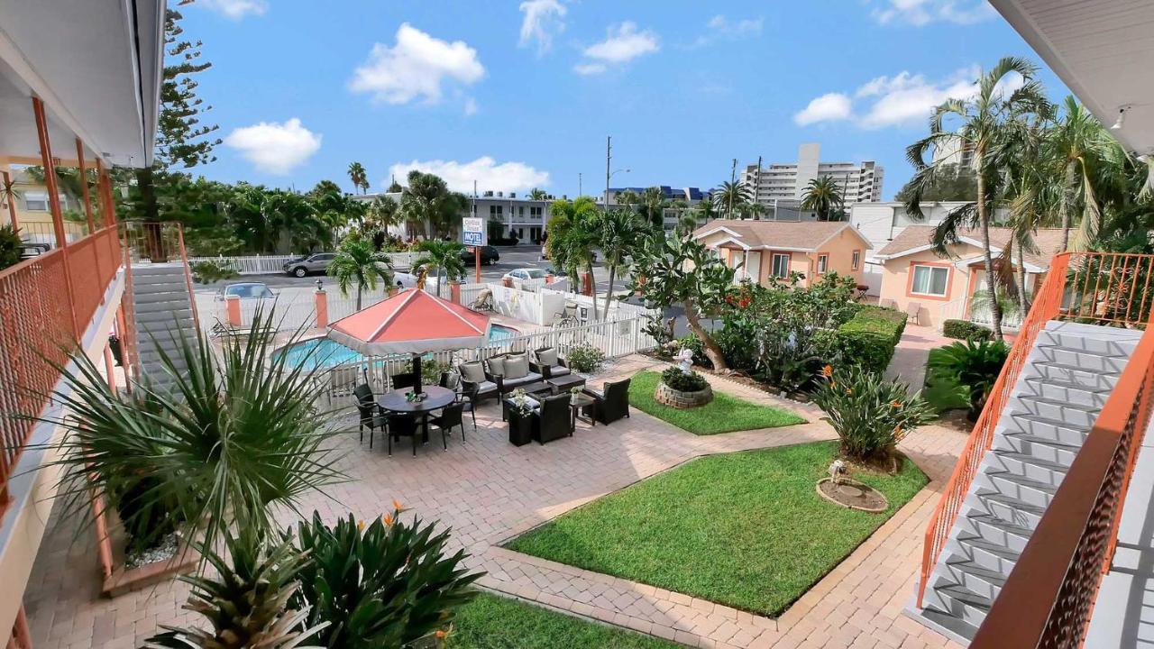 Carlton House Motel And Suites 圣徒皮特海滩 外观 照片